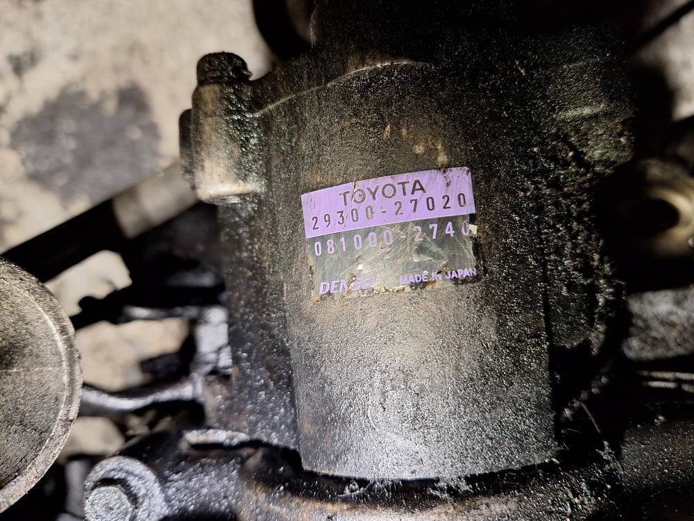 081002740 Toyota Avensis 2004 Pompa próżniowa układu hamulcowego