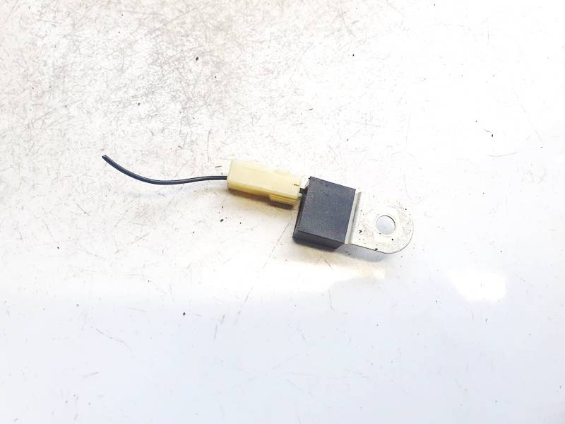 047250 Mazda 5 2007 Relais - Thumbnail 3