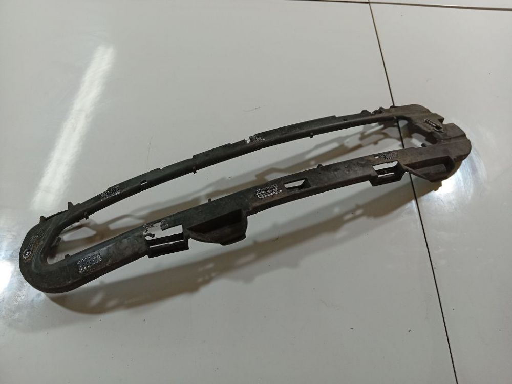 BS7115266A Ford Fiesta 2009 Bumper mounts (BUMPER BRACKET) - REAR RIGHT