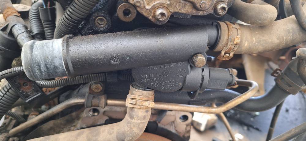 038121132D Volkswagen Golf Plus 2005 Thermostat Housing (Flange)