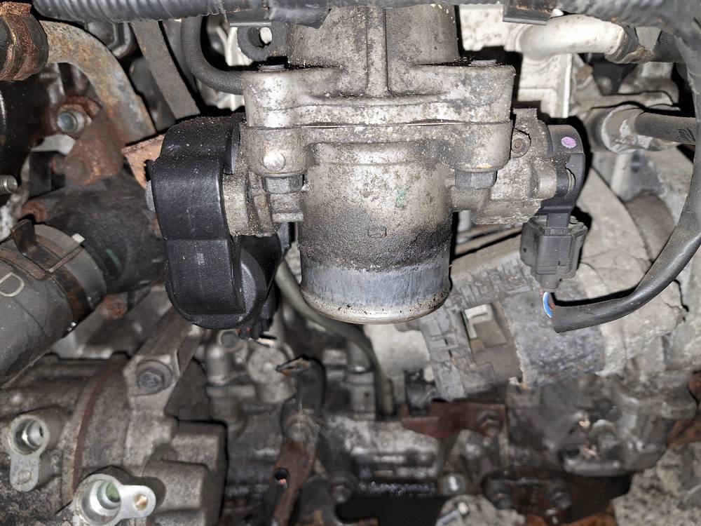 Toyota Avensis 2006 Corps de Papillon