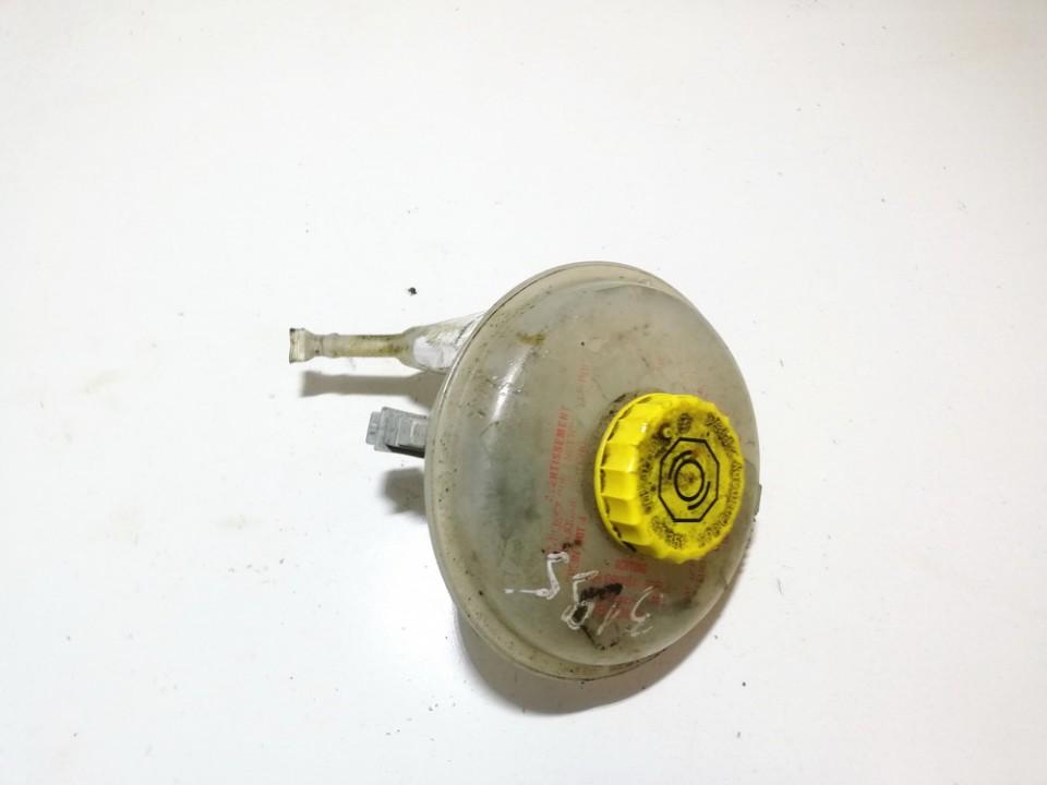 4D0611351 USED Brake Master Cylinder Reservoir Audi A6 1999 2.5L 9EUR