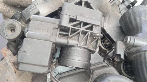 9656113080 Mazda 2 2008 CAJA MARIPOSA, VÁLVULA DE MARIPOSA (USADAS)