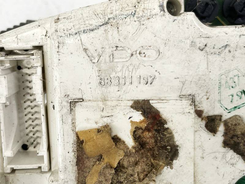 88311217 BMW 3-Series 1992 Speedometers - Cockpit - Speedo Clocks Instrument - Thumbnail 3