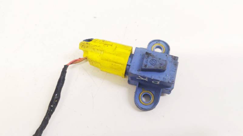 1K0955557A Volkswagen Passat 2006 Srs Airbag crash sensor