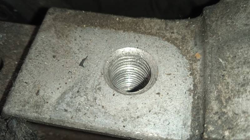 03G199207F Volkswagen Passat 2006 Ātrumkārbas kronšteins - Thumbnail 3