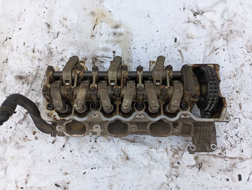 R1120161201 Mercedes-Benz C-CLASS 2002 Głowica silnika