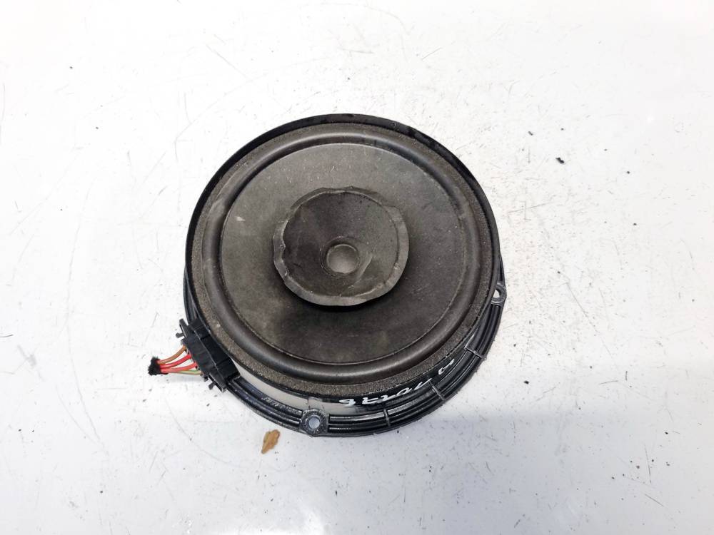 5P0035411A Volkswagen Touran 2005 Speaker (audio)