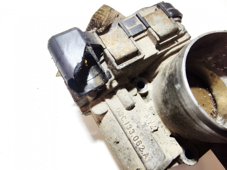 03C133062A Volkswagen Golf 2005 High Flow Throttle Body Valve (Air Control Valve) - Thumbnail 2