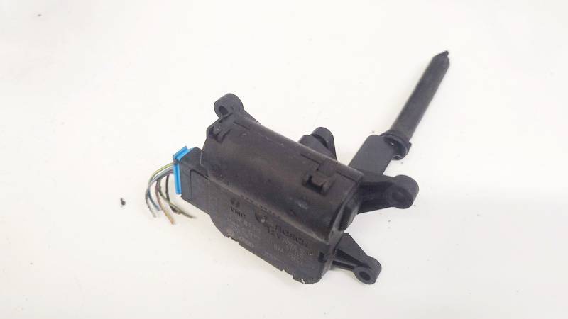 0132801370 Volkswagen Passat 2006 Heater Vent Flap Control Actuator Motor