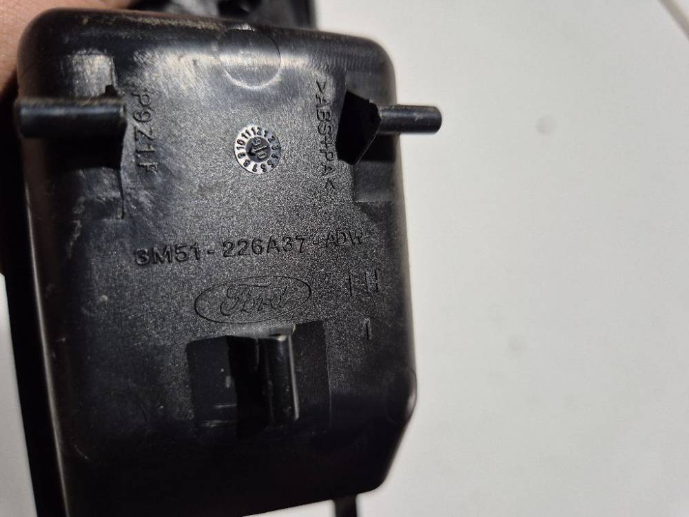 3M51226A37ADW Ford Focus 2006 Salono apdaila (plastmases) - Thumbnail 4