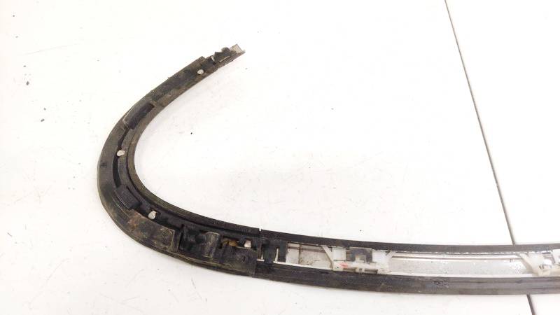 Honda CR-V 2008 Glass Trim Molding-weatherstripping - REAR RIGHT - Thumbnail 3