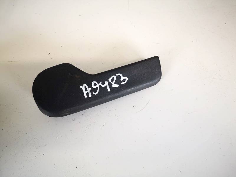 1J1823533C Skoda Octavia 2005 Uchwyt otwierania maski