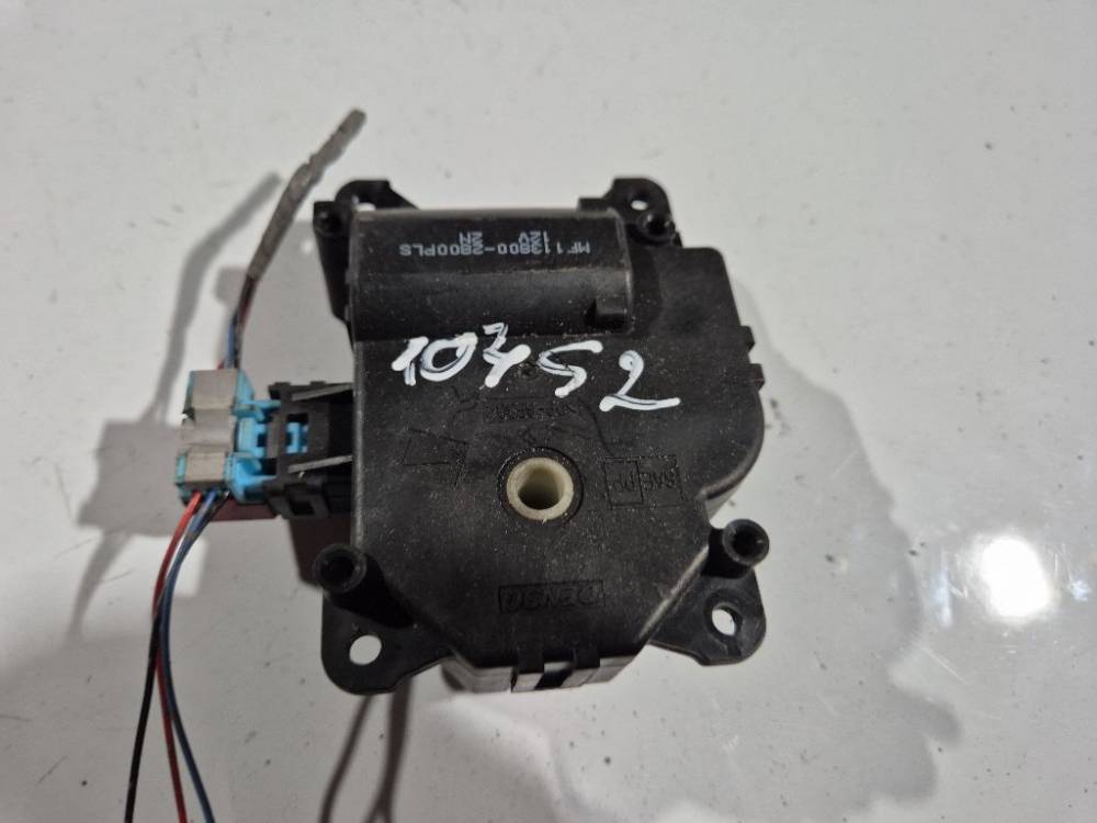 MF1138002800PLS Toyota Avensis 2010 Servomotor-MOTOR APERTURA TRAMPILLAS CLIMATIZADOR