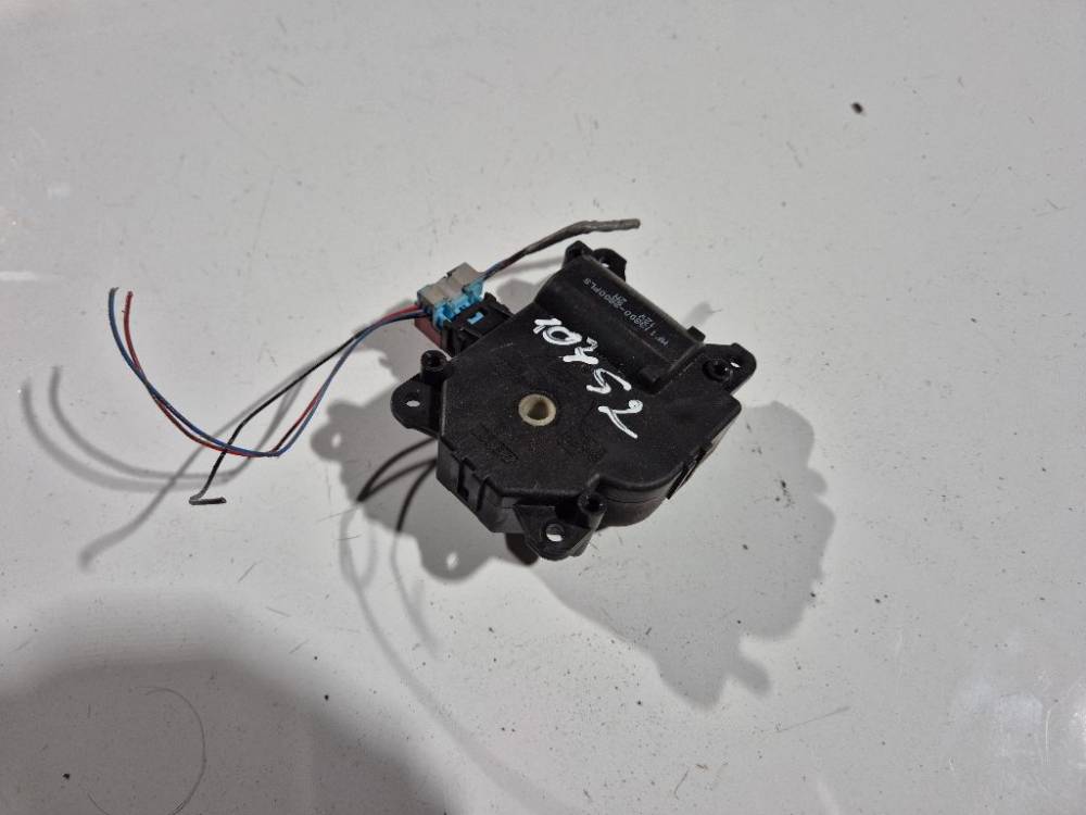 MF1138002800PLS Toyota Avensis 2010 Lämmittimen läppämotor - Thumbnail 2