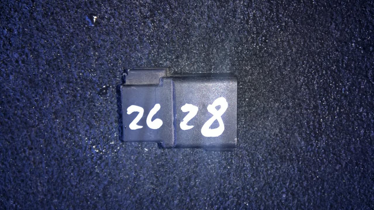 LNA6706AA Jaguar XJ 1997 Relay module