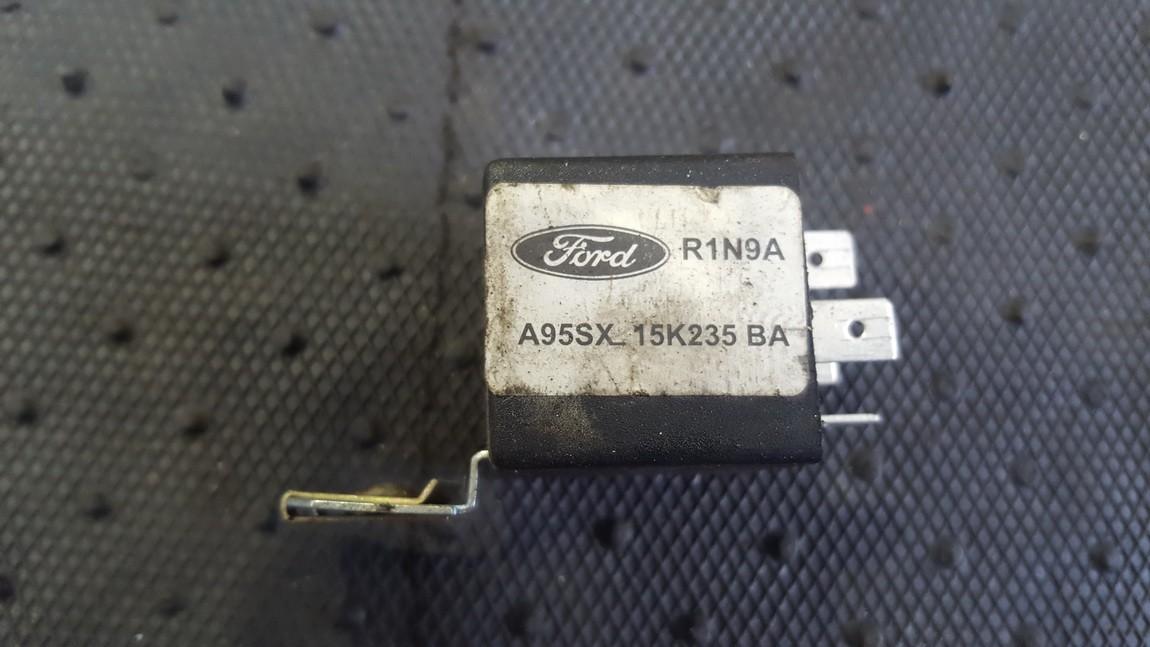 A95SX15K235BA 85441219 Relay module Ford Transit 2005 0.0L 13EUR EIS00227272 Used Auto Parts Shop