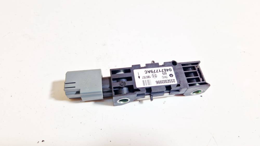 04671779AC Chrysler 300C 2005 Srs Airbag crash sensor
