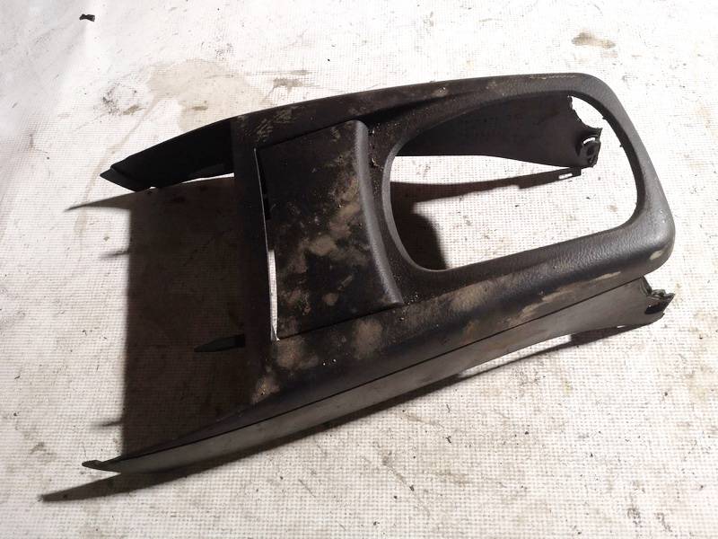 308300100T Volkswagen Passat 1998 garniture intérieure