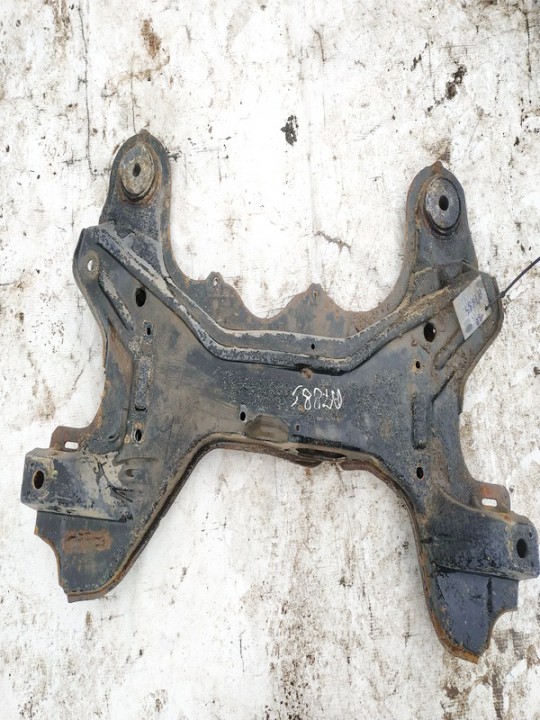 Skoda Octavia 2002 Балка подмоторная