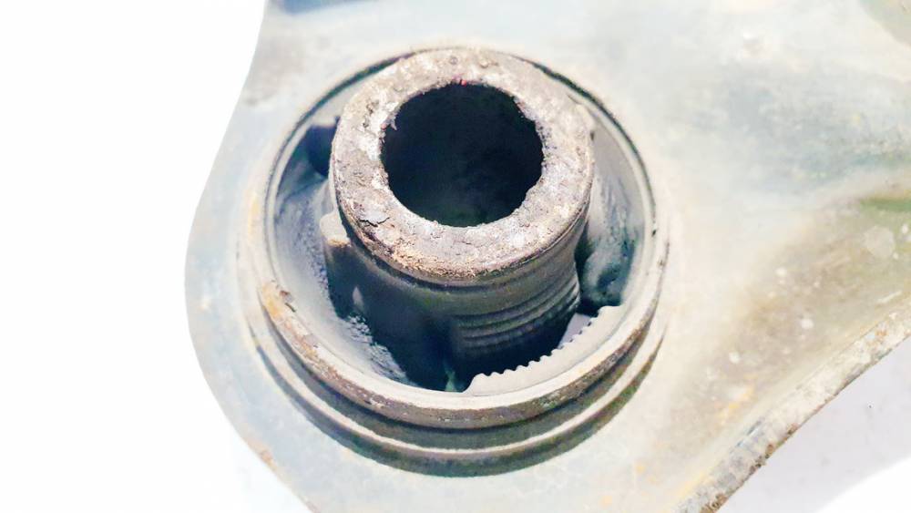 Nissan Note 2014 Brazo de suspensión delantero - DELANTERO IZQUIERDO - Thumbnail 3