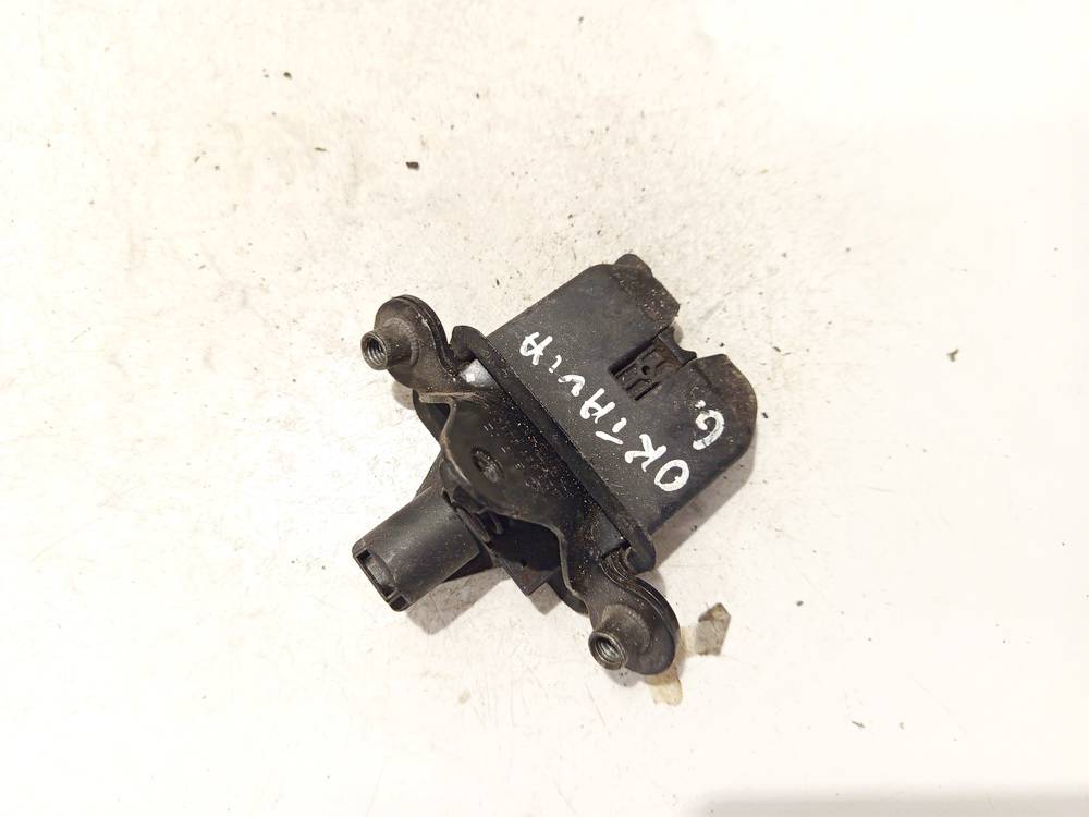 1Z5827501C Skoda Octavia 2005 Trunk Lid Lock Latch - REAR