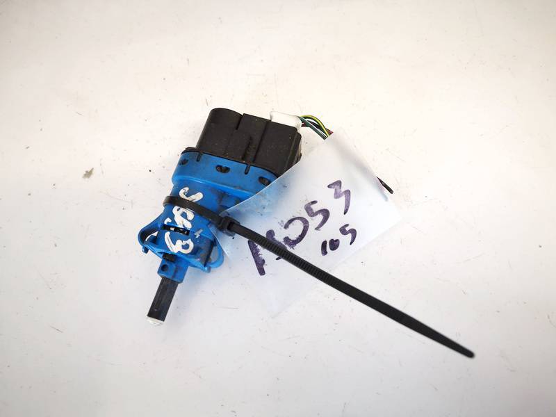 BN7N Mazda 5 2008 Stabdziu zibintu daviklis (rele-varlyte) - Thumbnail 2