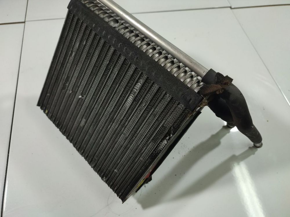 Ford S-Max 2007 Air Conditioning Condenser - Thumbnail 3
