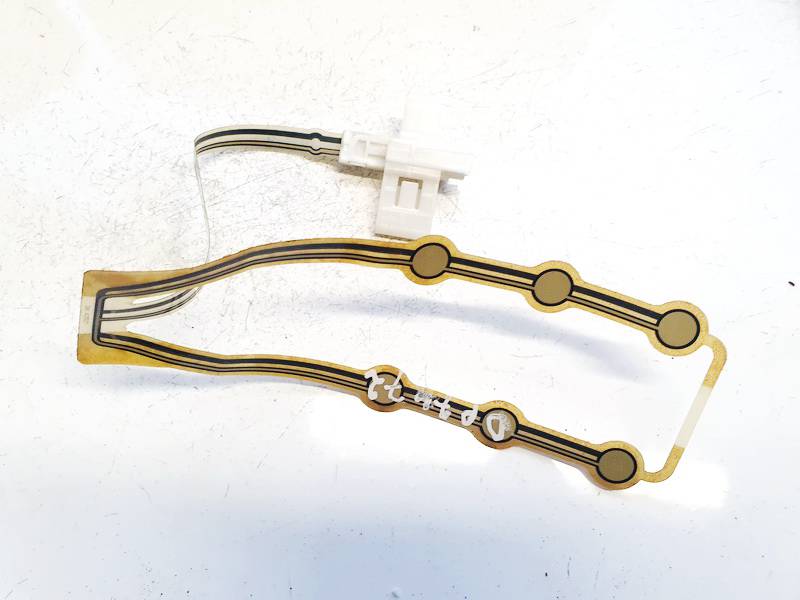 Toyota Avensis 2004 Sedynes sildymo elementas - Thumbnail 2