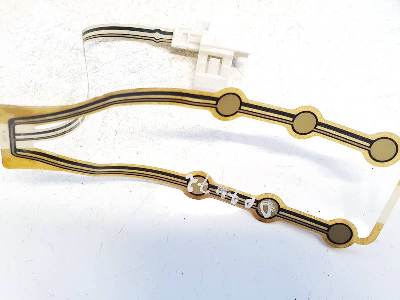 Toyota Avensis 2004 Sedynes sildymo elementas - Thumbnail 3