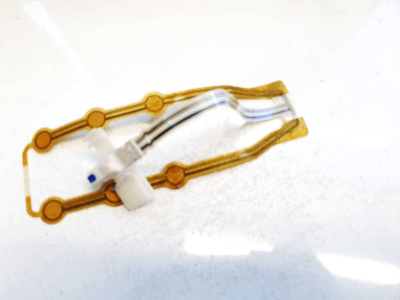 Toyota Avensis 2004 Sedynes sildymo elementas