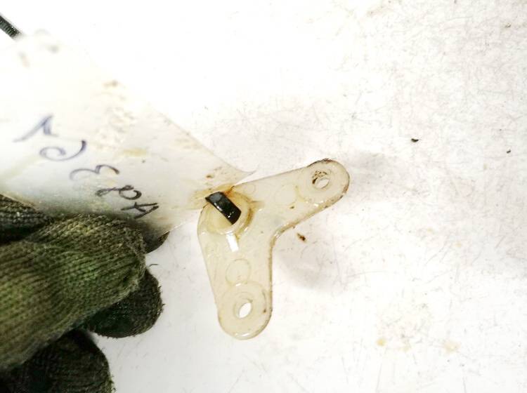 90181951 Opel Omega 1995 Other holders - Thumbnail 2