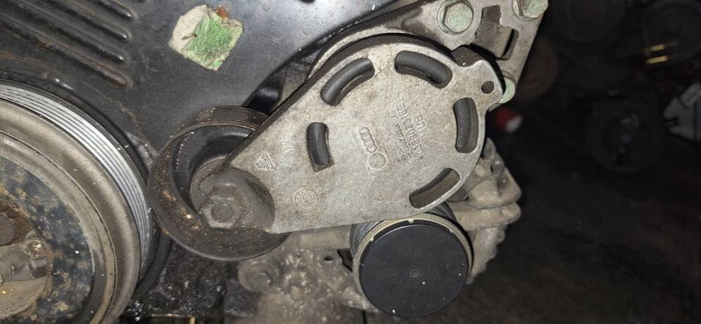 038903315E Volkswagen Golf 2001 Tensioner Belt (Gates Tensioner Pulley)