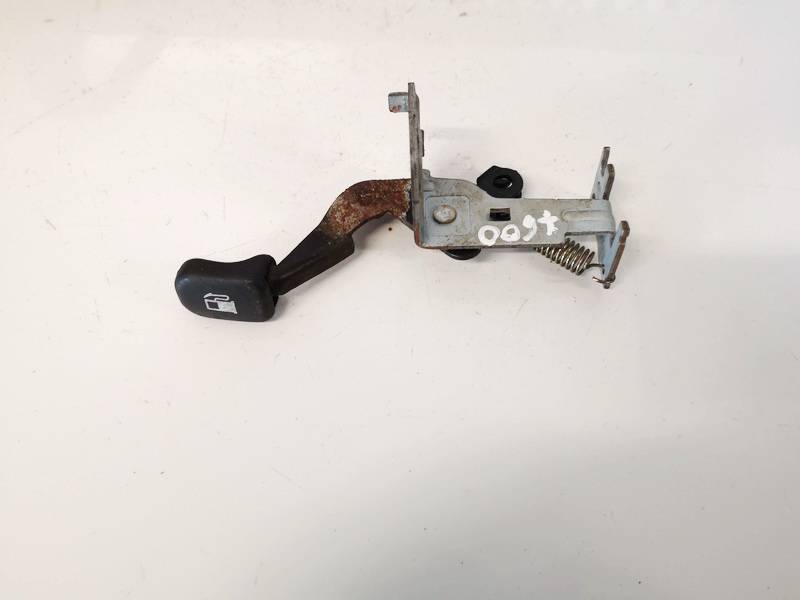 Skoda Octavia 2006 Fuel Cap Switch (Gas Fuel Door Switch Button)