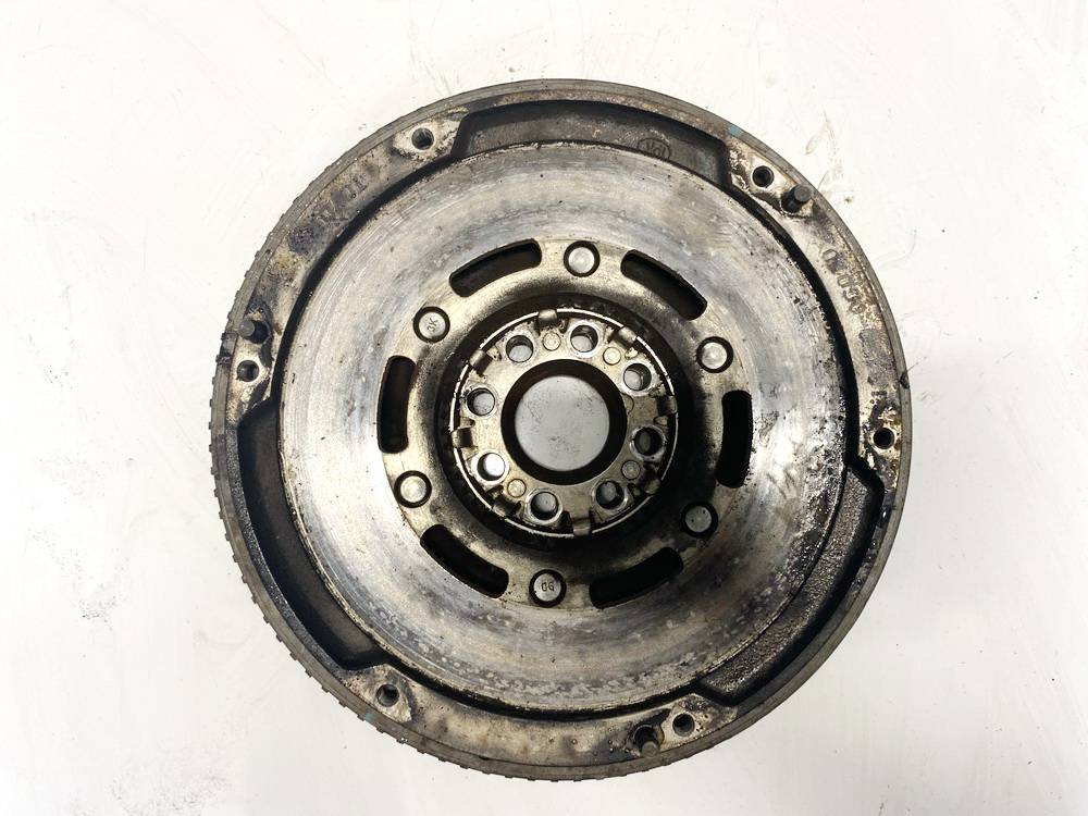 Toyota Avensis 2003 Koło zamachowe