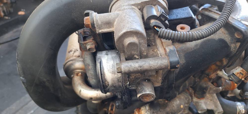 Opel Astra 2005 Suurella Virtaamalla Varustettu Kaasuläpän