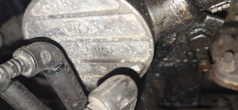 038145101B Volkswagen Golf 2001 Bremžu vakuuma sūknis