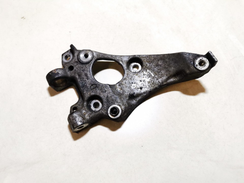 9672950980 Peugeot 3008 2011 SOPORTE MOTOR - Soporte de montaje del motor (Usadas)