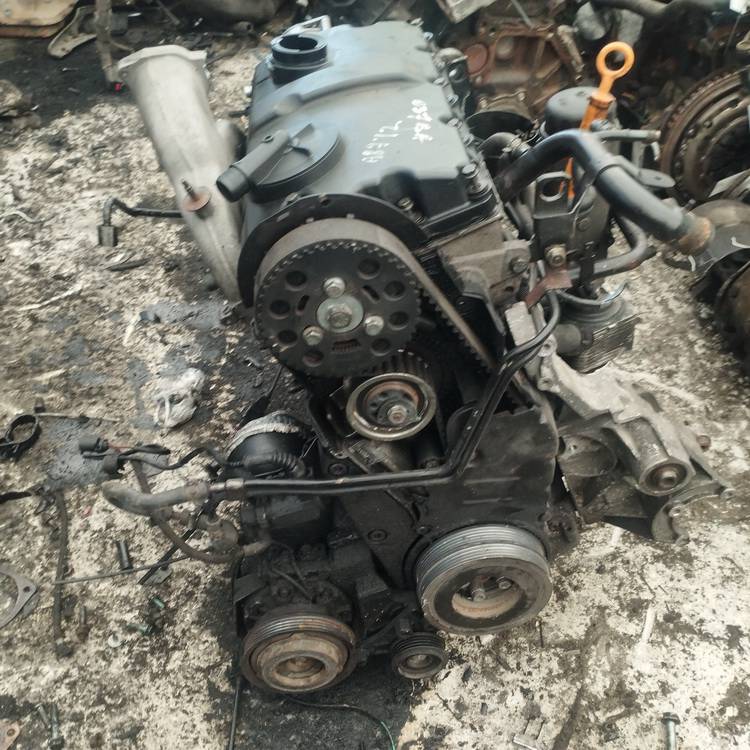 AVF Volkswagen Passat 2001 Engine
