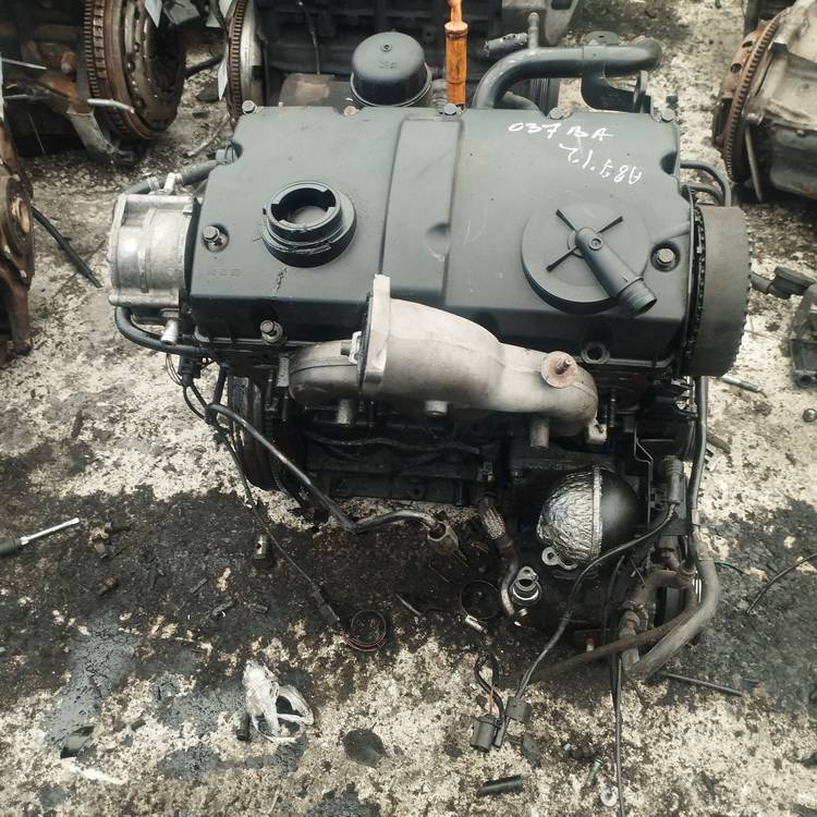 AVF Volkswagen Passat 2001 Engine - Thumbnail 3