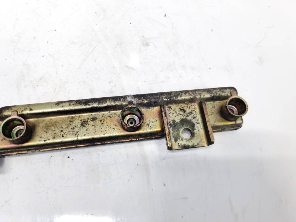 Nissan Primera 2005 Fuel injector rail (injectors)(Fuel distributor) - Thumbnail 2