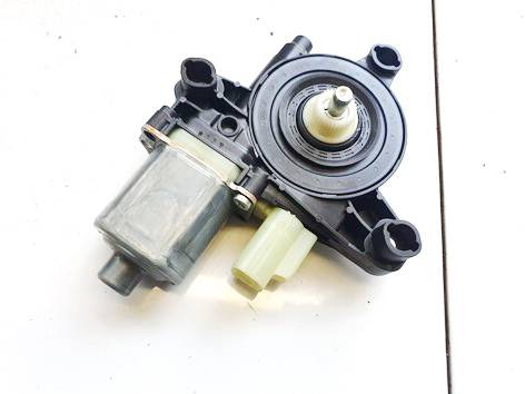 CM0940900 Ford Kuga 2025 MOTOR ELEVALUNAS, Asa reguladora de la puerta - TRASERO DERECHO
