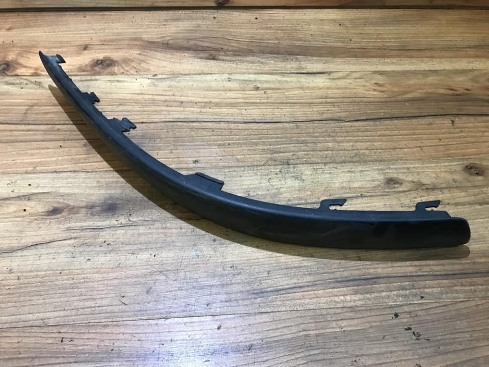 3B0807718D Volkswagen Passat 1998 baguette pare-chocs avant droite