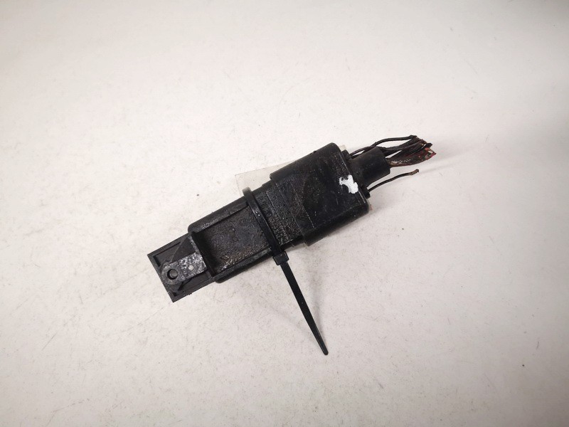 0281003038 038907281d Glow plug relay Volkswagen Golf 2007 1.9L