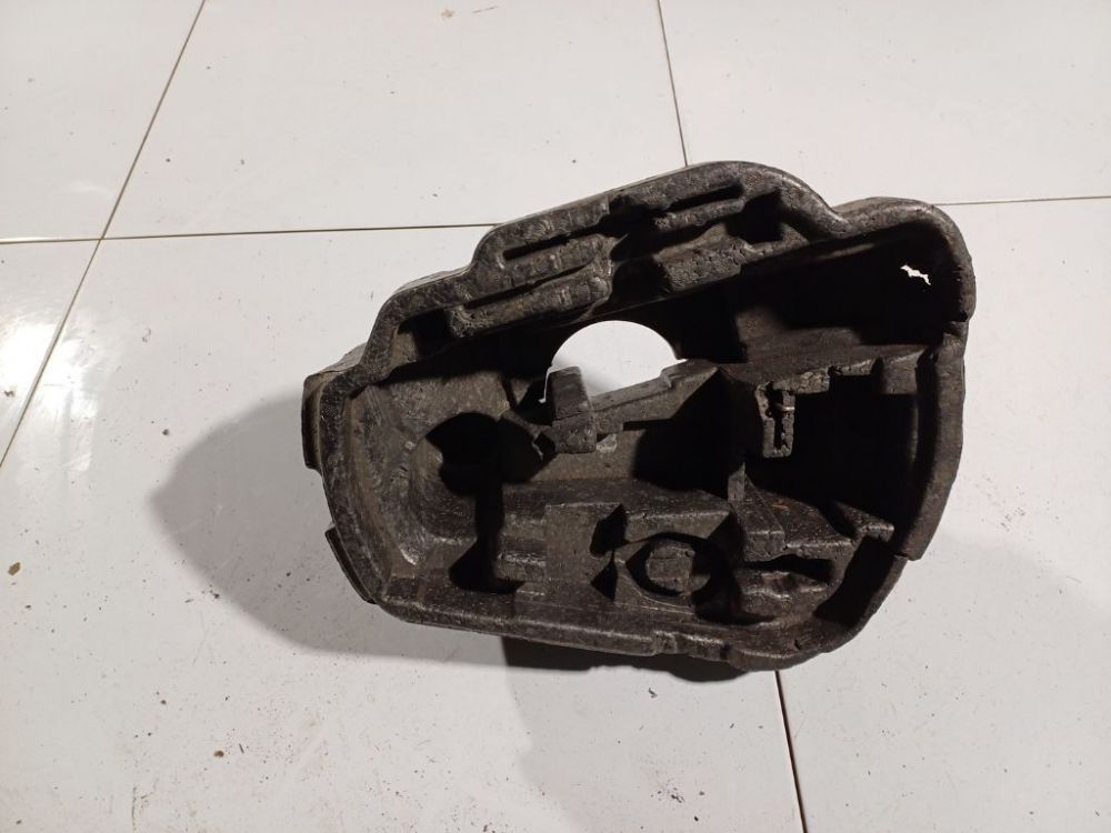 1J0012115M Volkswagen Golf 2001 Tool kit - Thumbnail 2