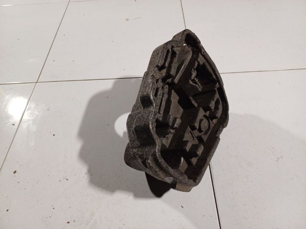 1J0012115M Volkswagen Golf 2001 Tool kit - Thumbnail 3