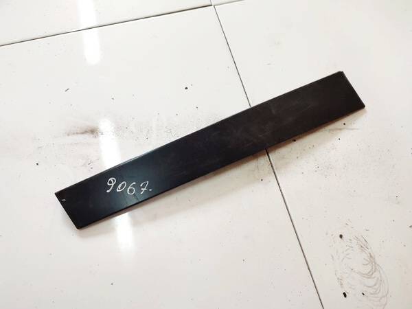 Volkswagen Touran 2005 Zierleiste Stoßleiste Hinten Rechts - Thumbnail 2