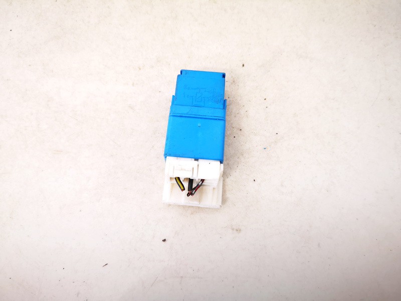 252309F920 Nissan Almera 2006 RELÉ PARA AUTOMÓVIL