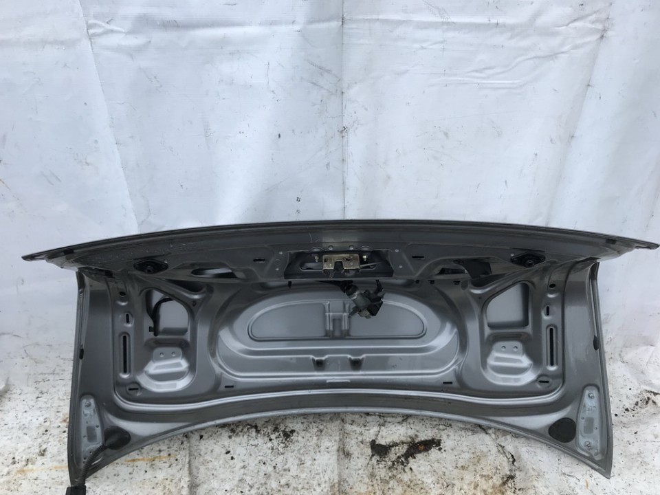 Audi A4 2003 Hood - REAR - Thumbnail 3