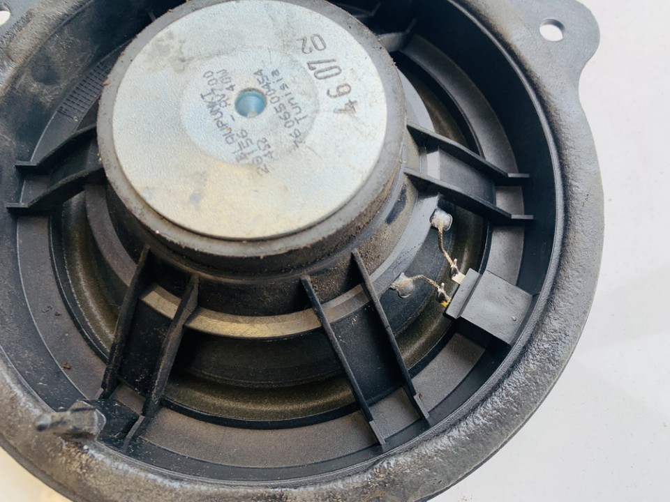28156AV700 Nissan Qashqai 2008 Speaker (audio) - Thumbnail 3